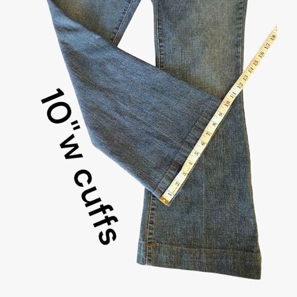 Y2K Mossimo Medium Wash Embellished Midrise Flare Jeans Size 10 - Picture 11 of 16